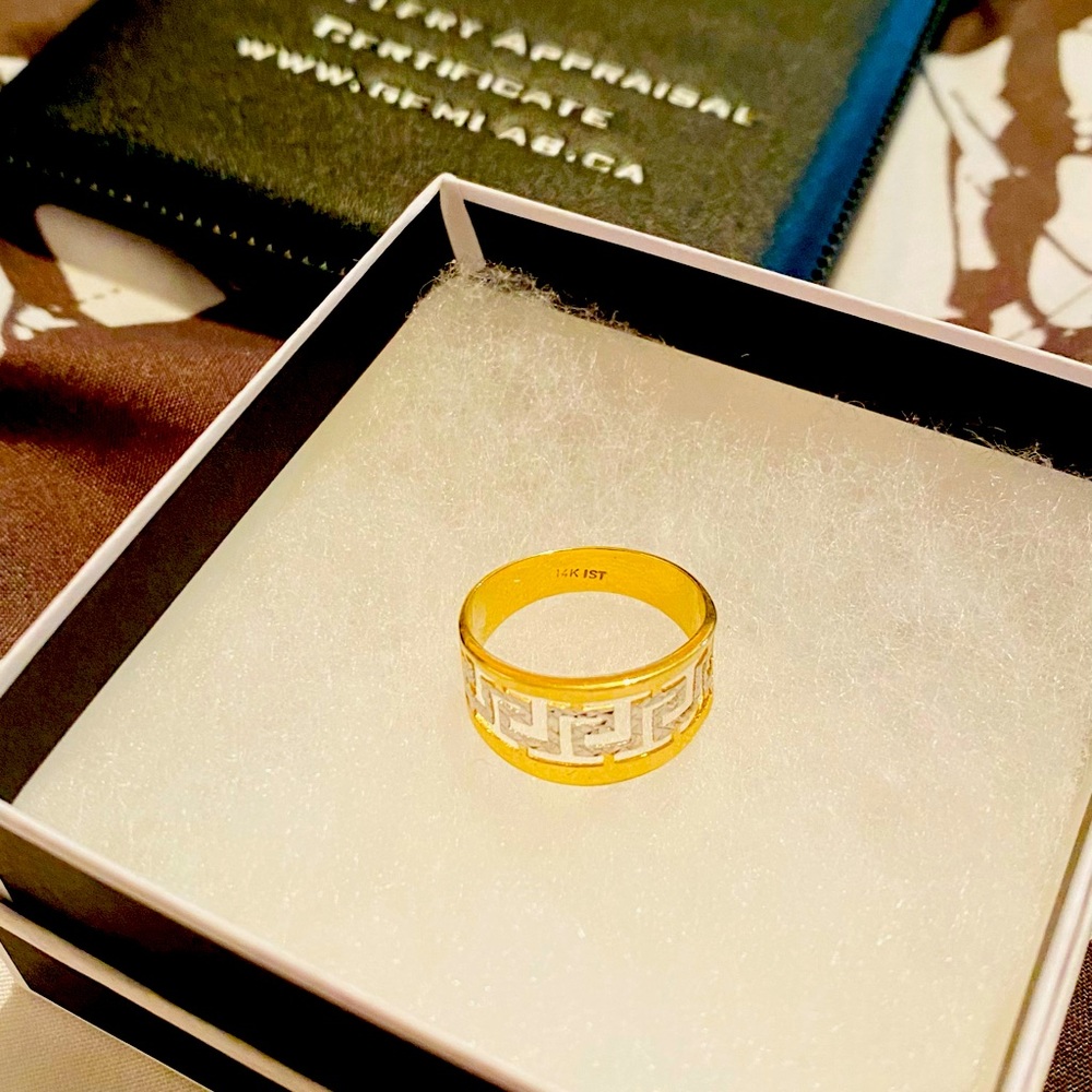 14kt gold ring